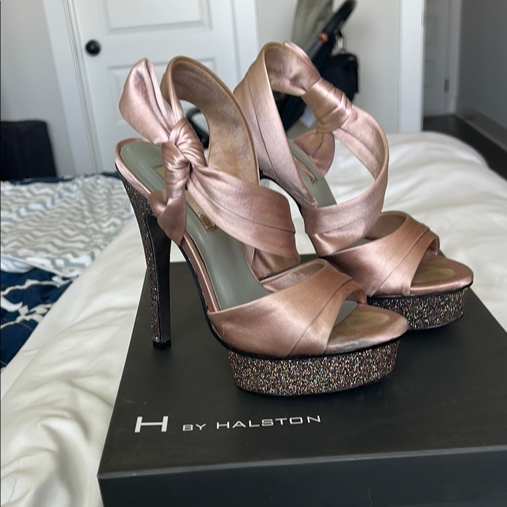 H by Halston Women's Satin Heels - Blush 5.5